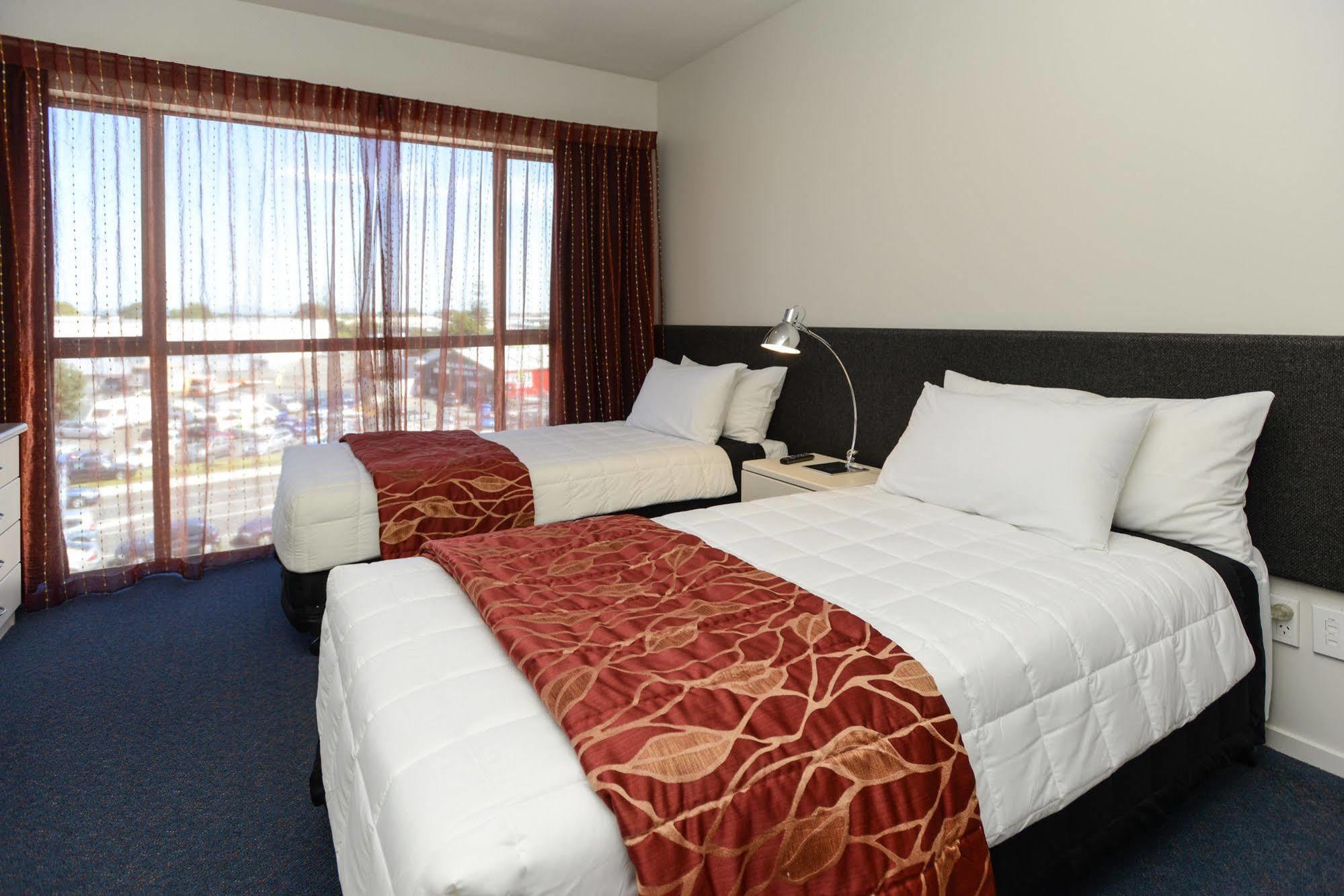 Bluewater Hotel Napier Exterior photo